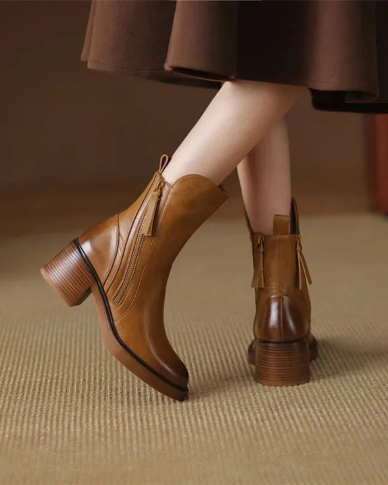Anna™  Elegant leather ankle boots with comfortable heels